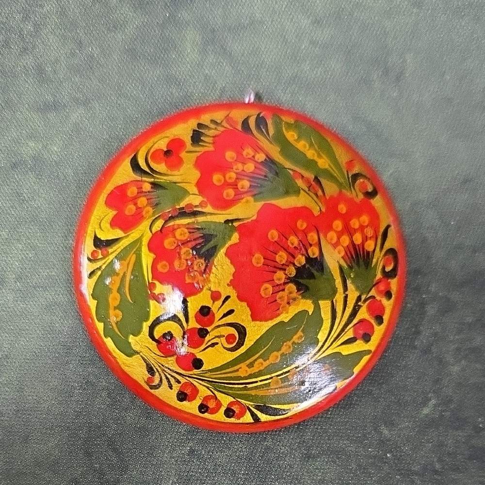 Russian Khokhloma Pendant